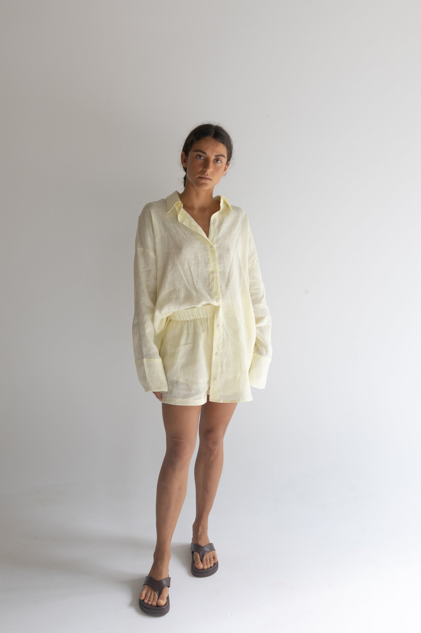 Linen Short - Pale Yellow
